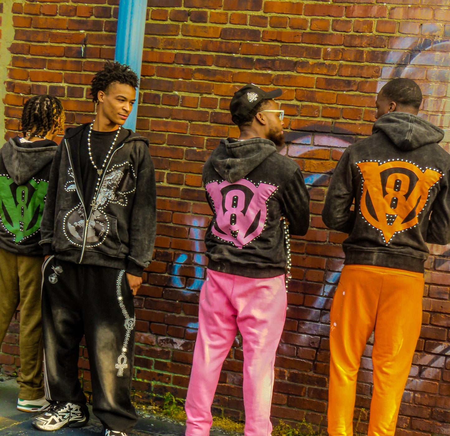 V8 LINE 2 “GLORIFY” ZIP-UP JACKET