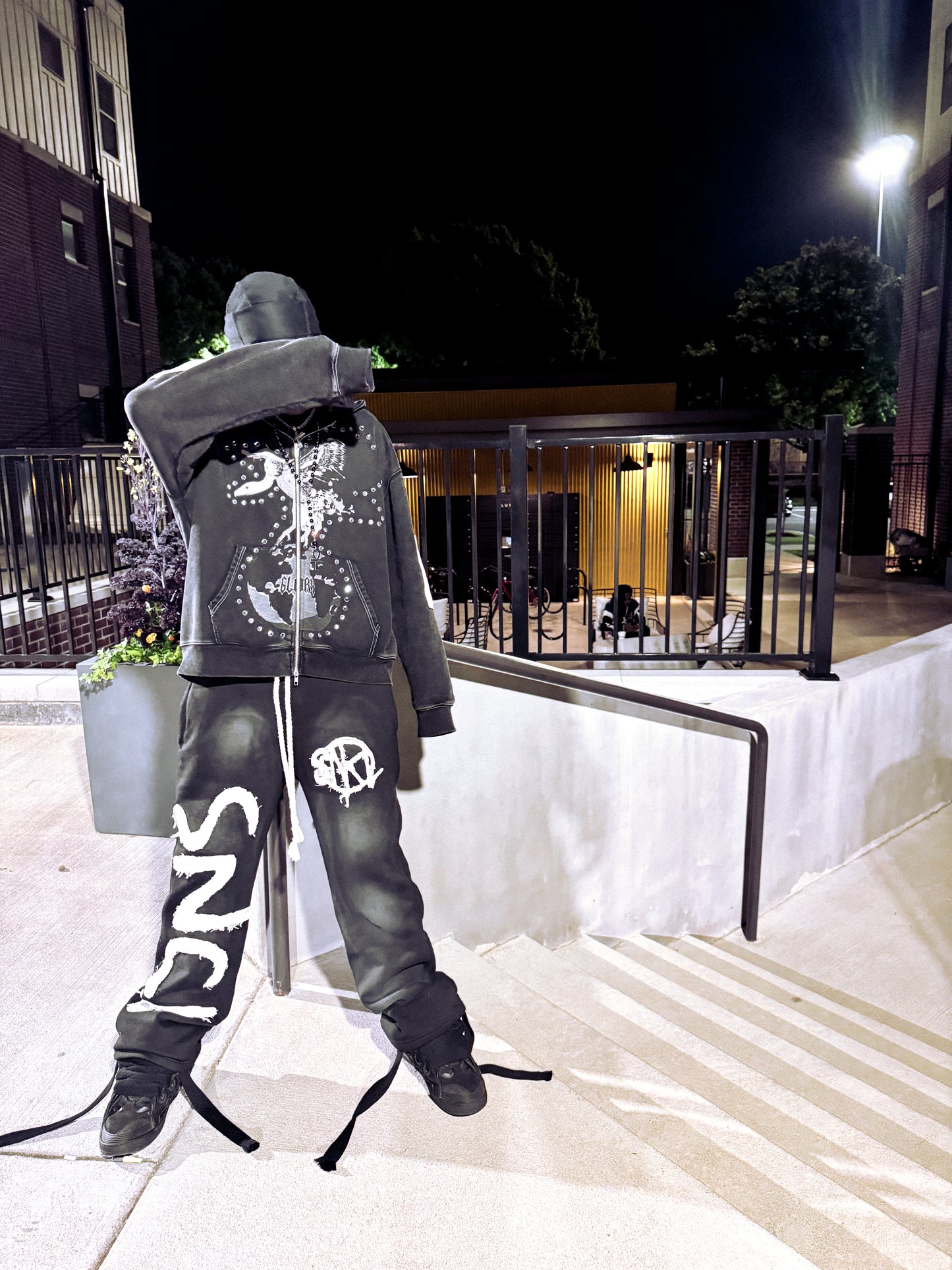 V8 LINE 2 “GLORIFY” ZIP-UP JACKET